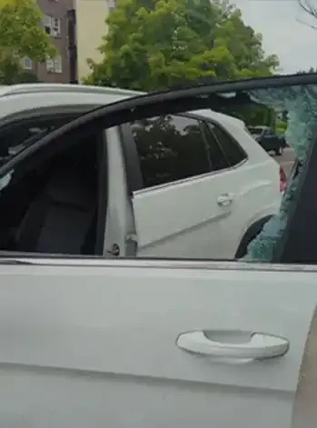 WindshieldHUB
